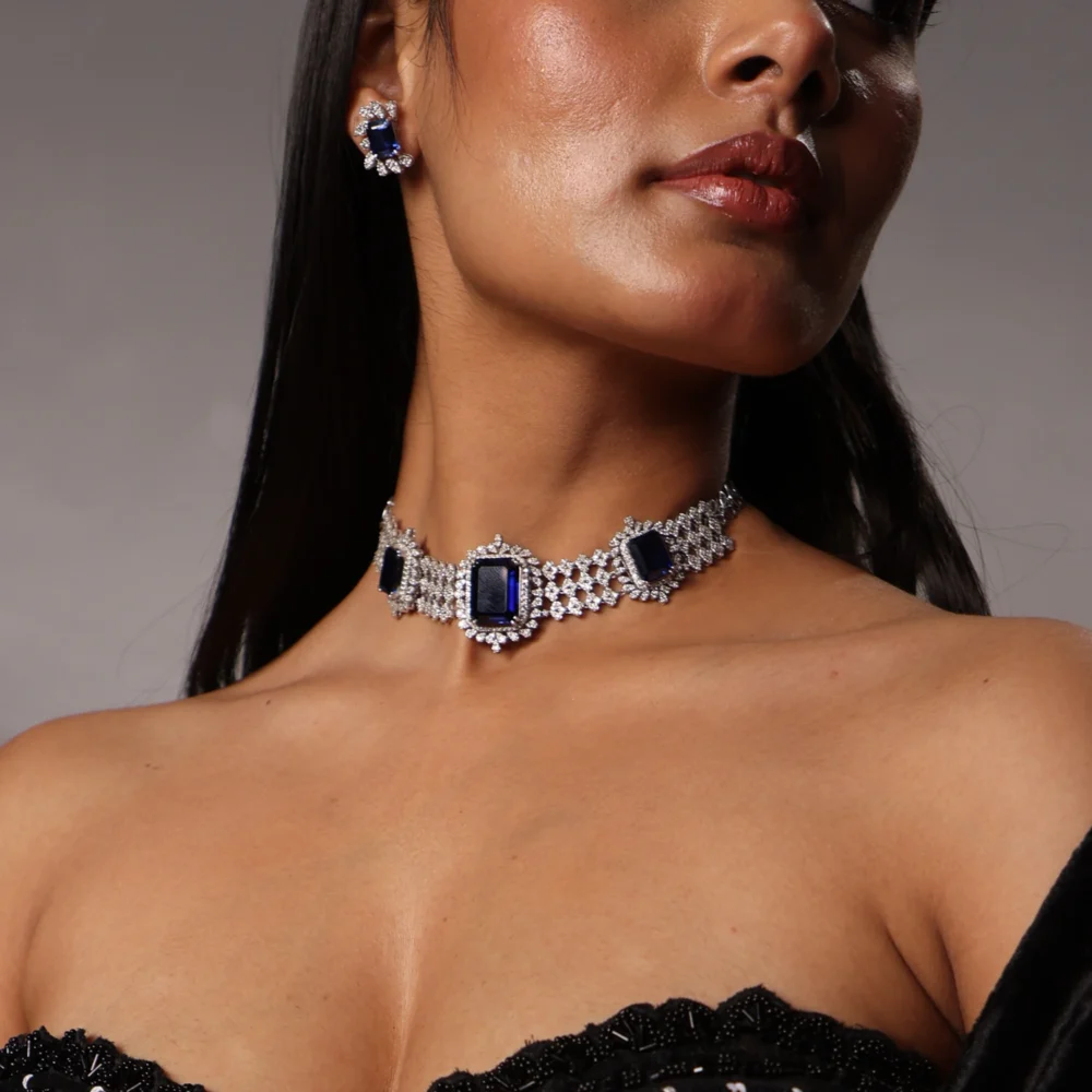 Night halo necklace