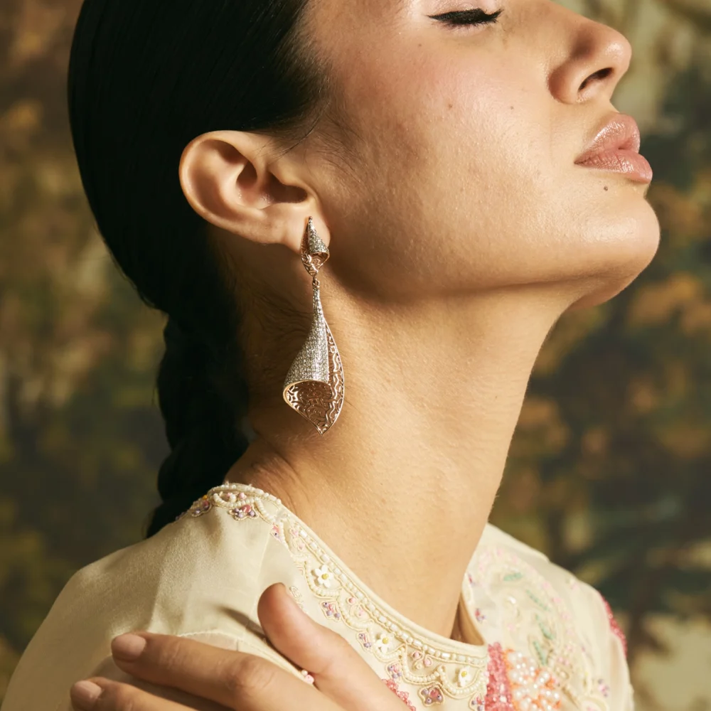 Silk In Motion Earrings